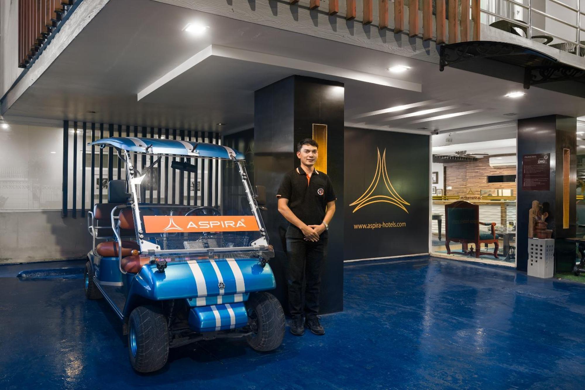 Aspira Suites Sukhumvit 20 방콕 외부 사진