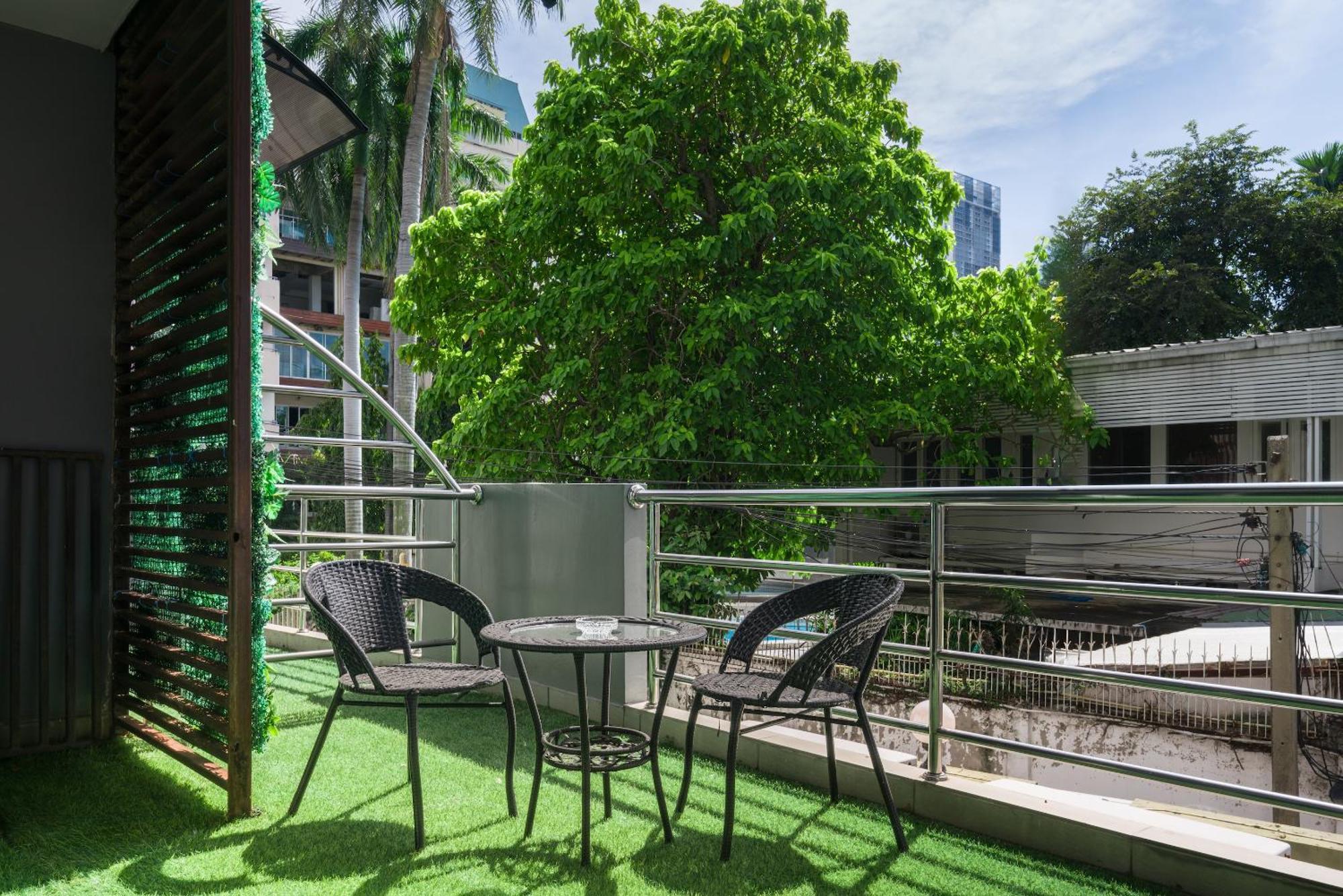 Aspira Suites Sukhumvit 20 방콕 외부 사진